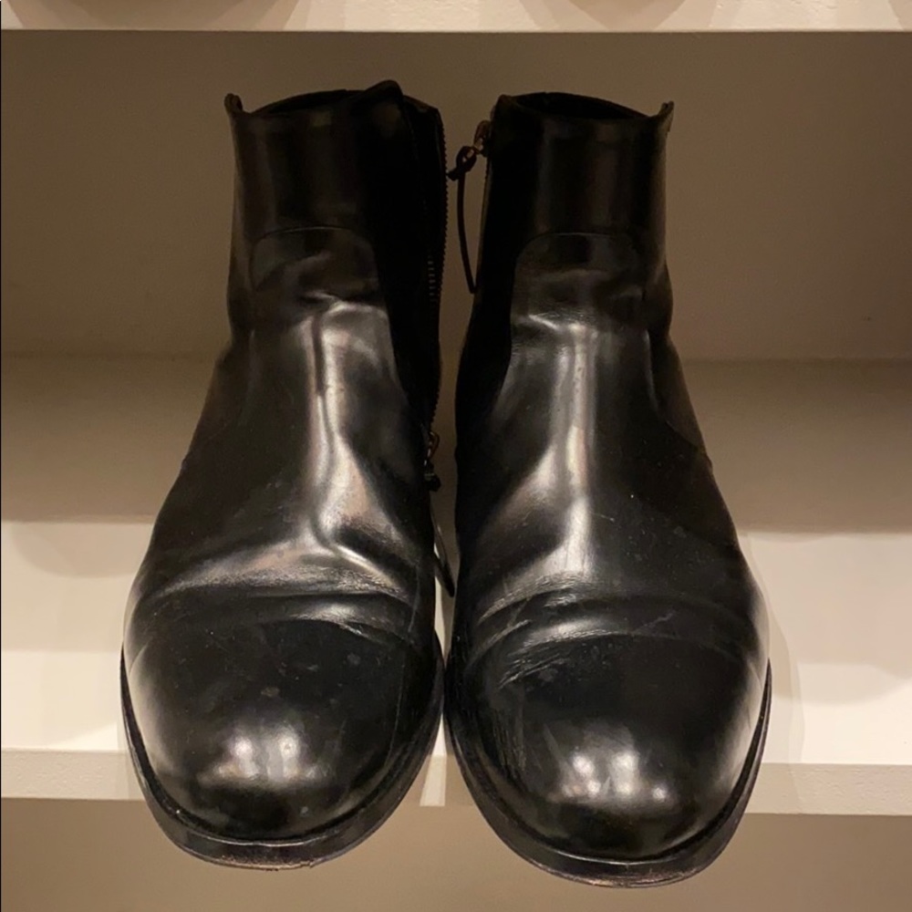 Louis Vuitton mens black boots - Picture 1 of 5